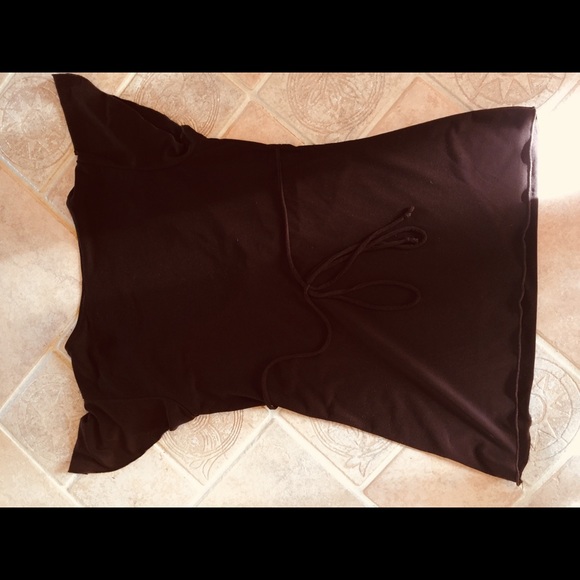 Deep brown blouse with decorative detail design. - Picture 4 of 4